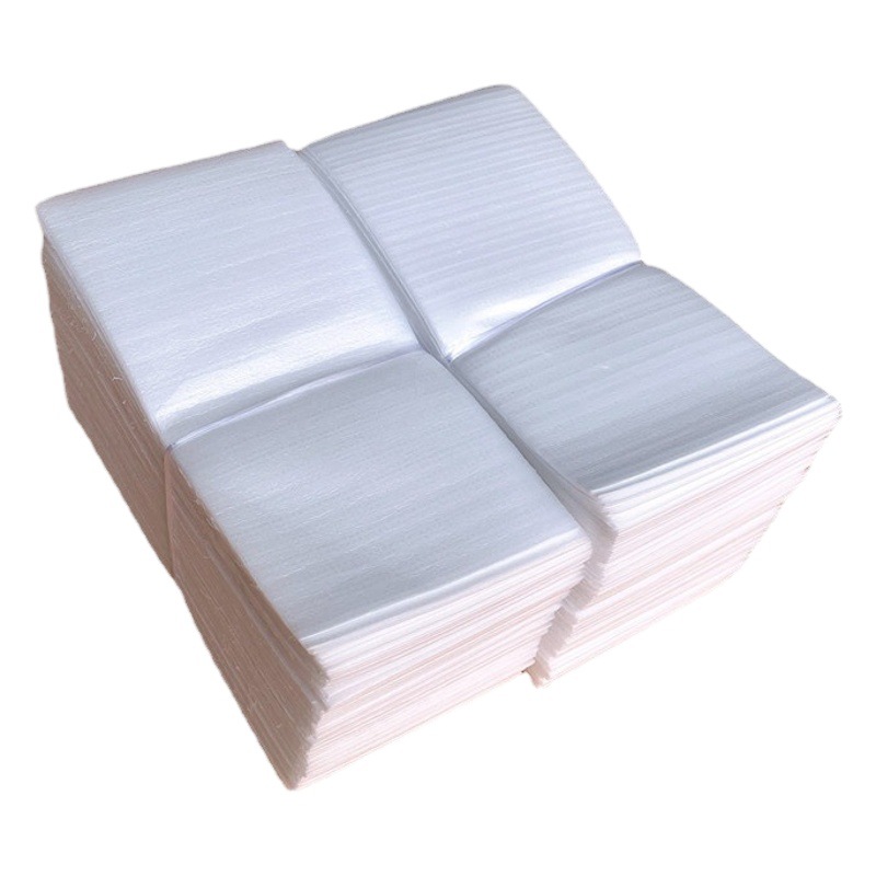 Bolsa laminadora de algodón perlado epe blanco Bolsa de espuma de lotes pequeños Paquete expreso Bolsa laminada de algodón perlado en stock image 1