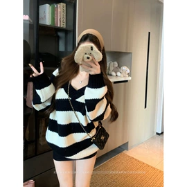 时尚休闲套装;连衣裙;女式T恤