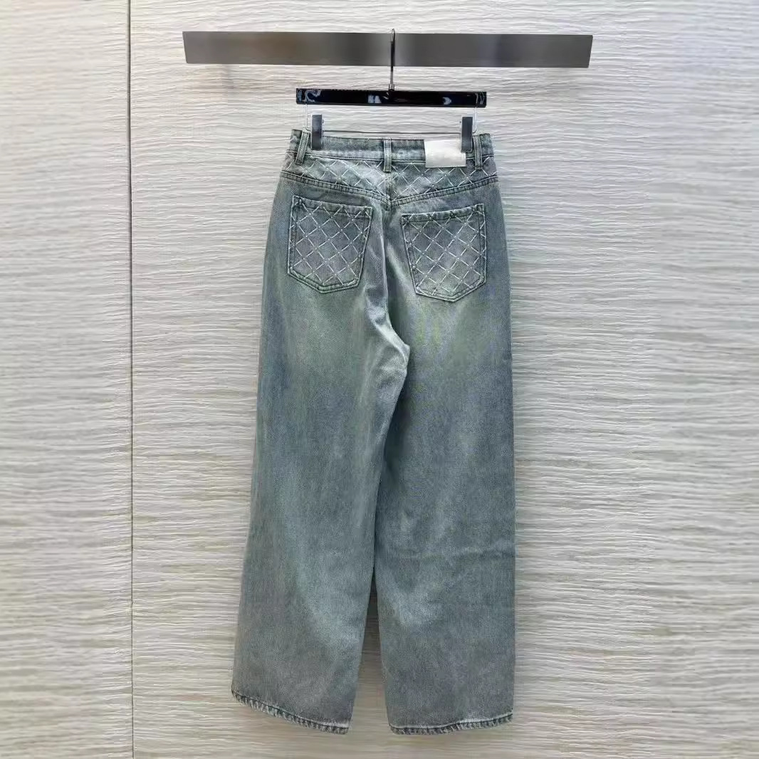 NANYOU 하이 엔드 여성 24 초가을 새로운 하이 웨이스트 올 매치 프론트 포켓 핫 드릴링 리어 자수 패션 데님 바지