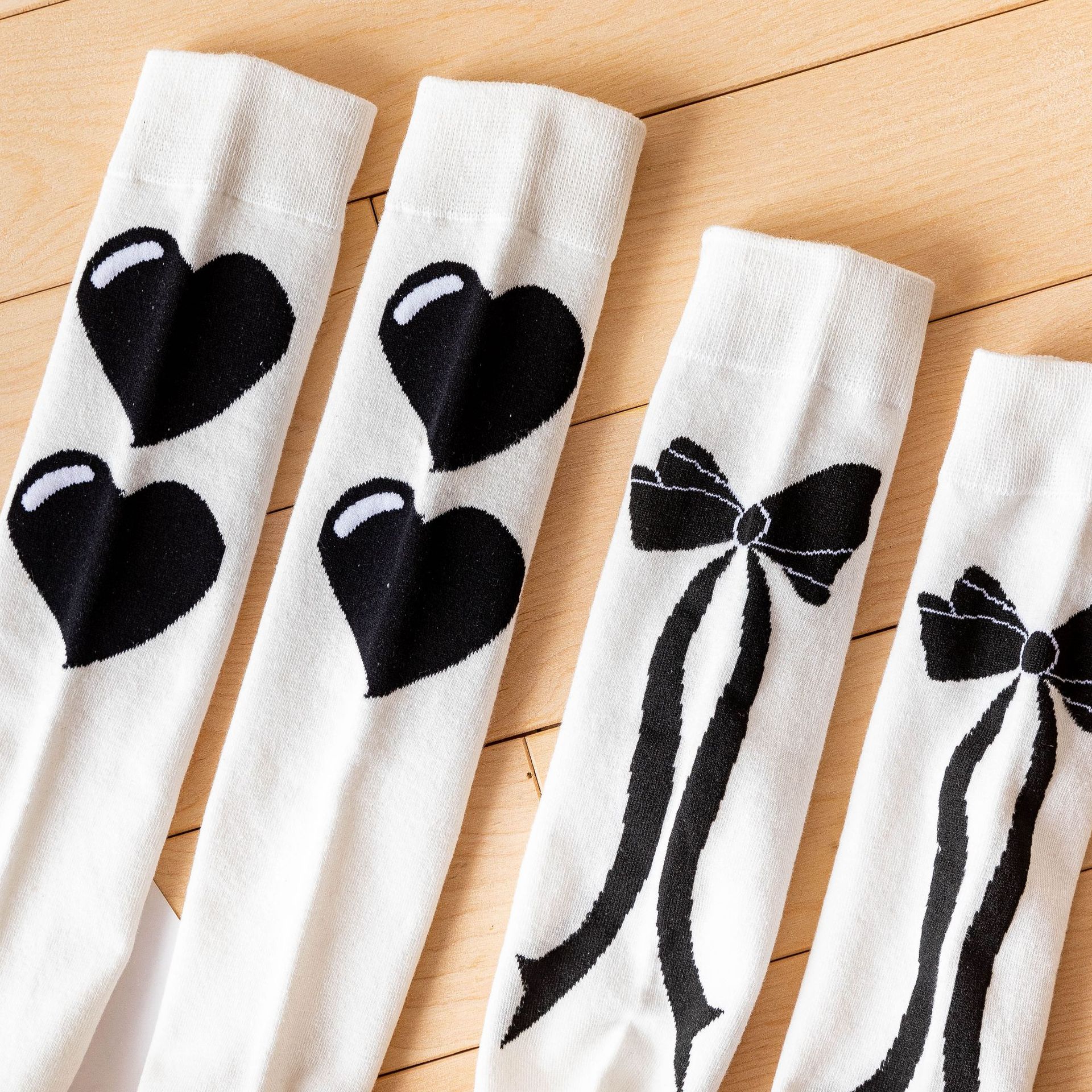 襪子女蝴蝶結小腿襪中長筒ins女襪刺繡愛心襪子jk小腿襪高筒襪子