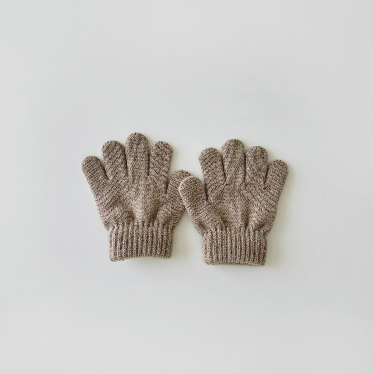Children's gloves Winter solid finger warm ins five-finger baby gloves for boys and girls_voghion.com