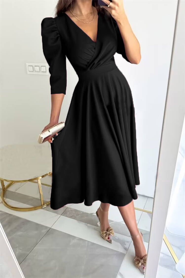 Wholesale Women's Casual Elegant Pleated Solid Color Holiday Daily V Neck 3/4 Length Sleeve Sheath Dress display picture 15