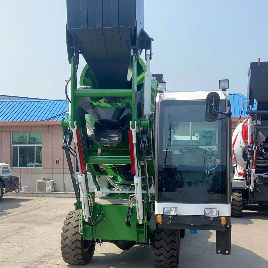 1立方自上料搅拌车 小型移动式混凝土搅拌车自己上料 小搅拌车