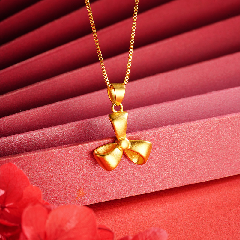 Vietnam trébol de oro arco colgante linda chica todo partido accesorios adornos en vivo caliente Yiwu suministro