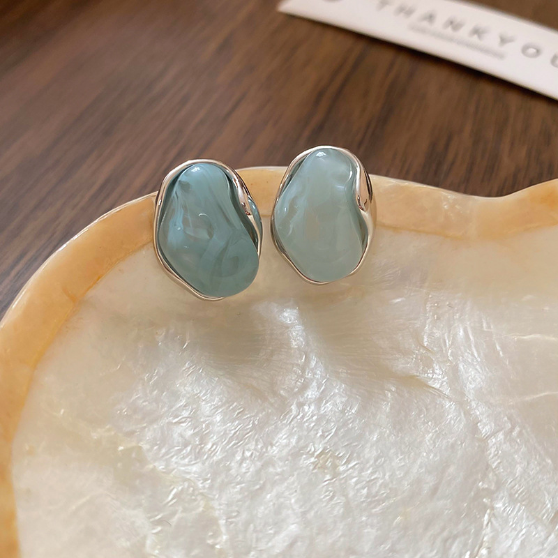 Pendientes de borla de flores de tul de aguja de plata Pendientes de súper hada verde menta fresca Pendientes de diseño exagerado de nicho