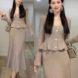 小香风套装春秋穿搭套装2026时尚感气质名媛针织毛衣半身裙两件套