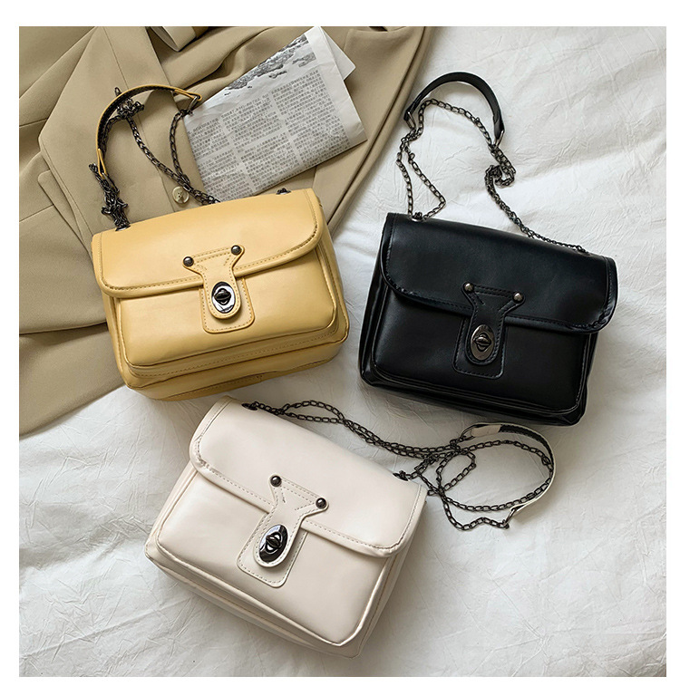 Korean Style Ins Stray Bag Women 2021 New Fashion Design Crossbody Fashion Bag Simple And Gentle Series Underarm Bag display picture 18