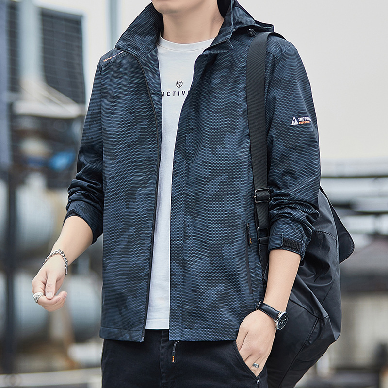 Autumn 2024 new high-end men's assault coat men's casual outdoor detachable cap waterproof jacket men Autumn 2024 new high-end men's assault coat men's casual outdoor detachable cap waterproof jacket men
