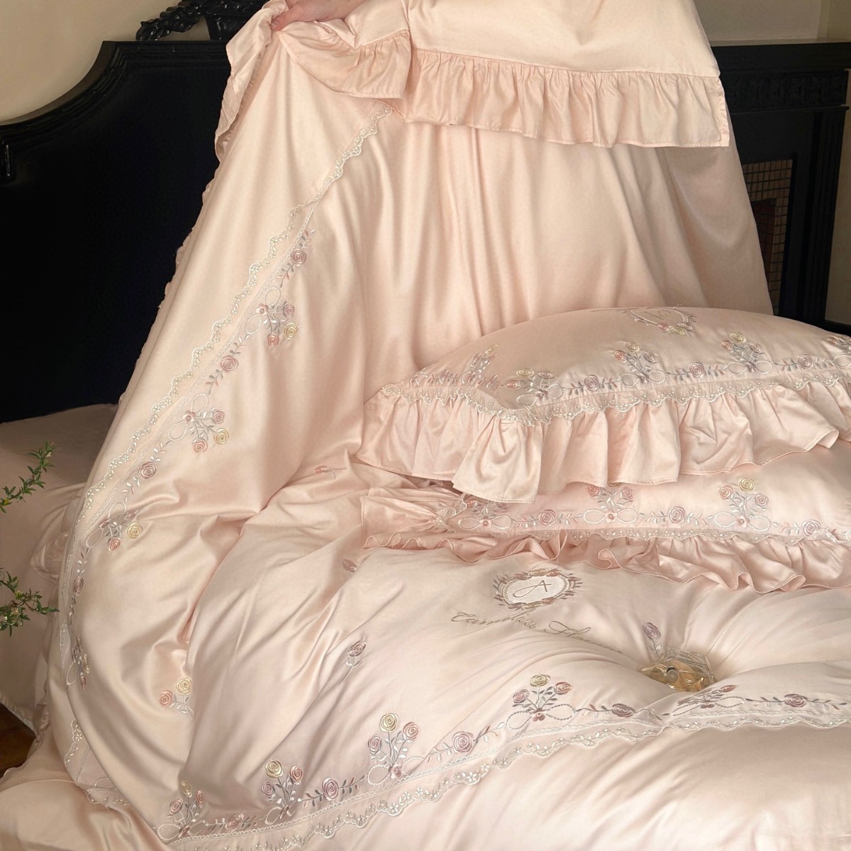Girl's Sweet High Density 100 Lanjing Tencel Summer Girl's Bedroom Bedding Home Four-piece Set
