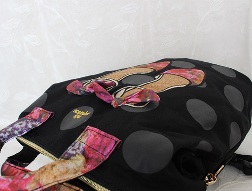 Cross-border direct supply Miszapatos Japanese Rakuten fashion printed backpack, large capacity casual commuting backpack