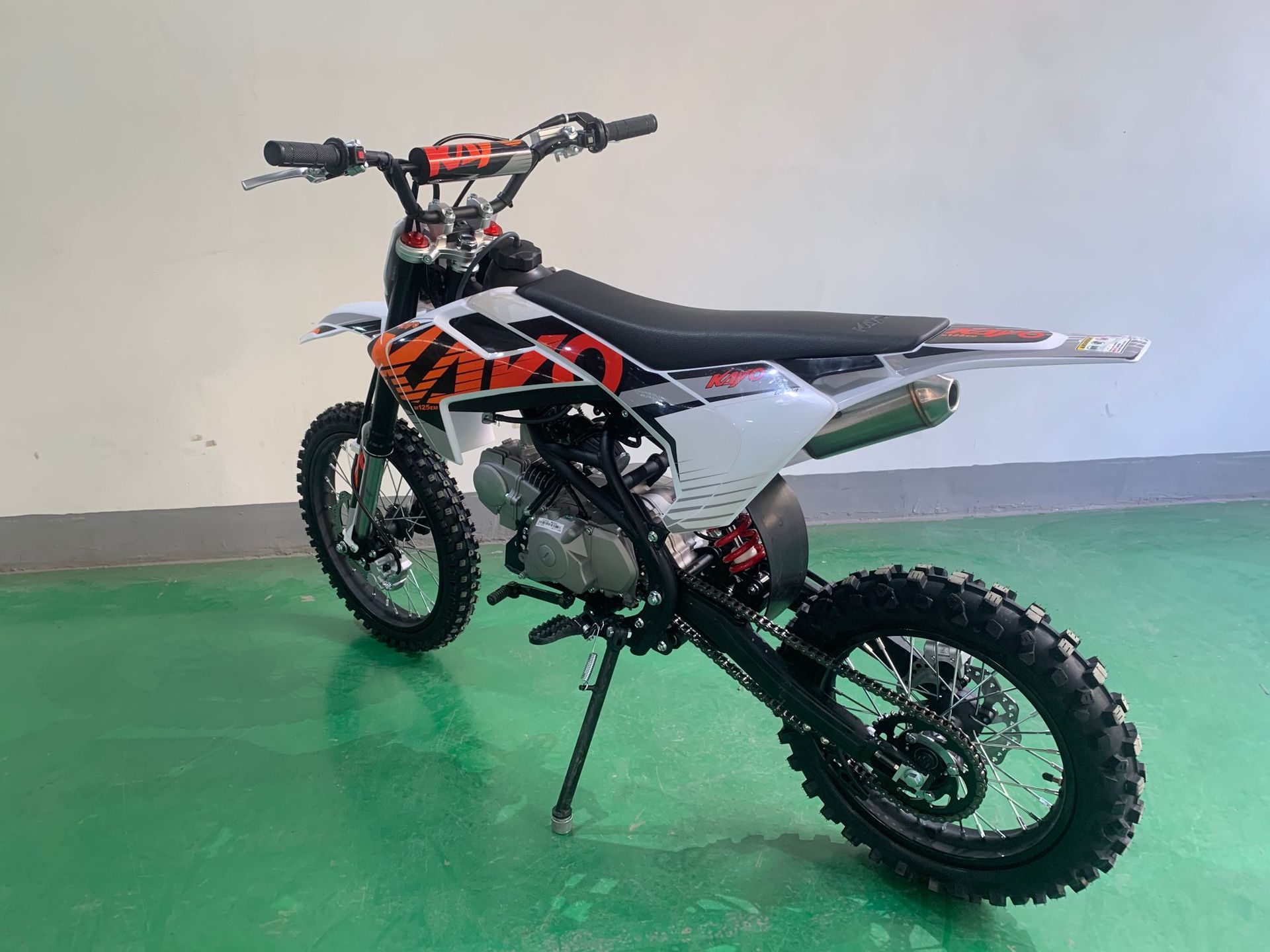 Adult two-wheel off-road vehicle Huayang fuel-powered MK125cc racing foreign trade version large off-road racing motorcycle
