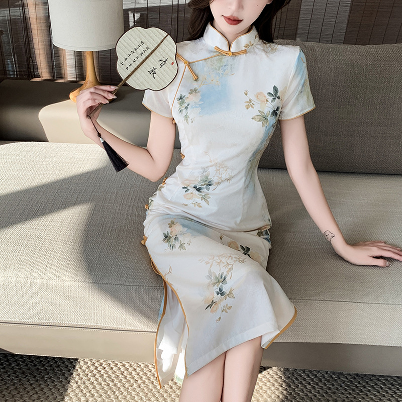 新中式国风印花旗袍2024夏季新款年轻款少女高级感优雅气质连衣裙