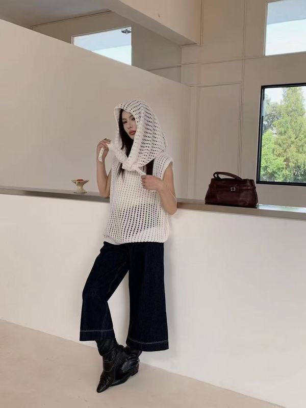 大码女装针织衫马甲2025早秋新款设计感镂空宽松圆领背心披肩套装|undefined
