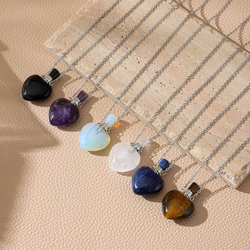 Natural Stone Crystal Pendant Heart-Shaped Natural Crystal Perfume Bottle Essential Oil Bottle Necklace Pendant Cross-Border Hot Selling Direct from Manufacturer