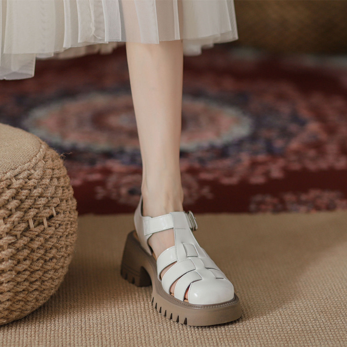Summer retro woven sandals heels