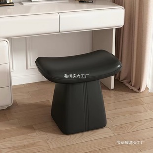 Trendy Designer Dressing Stool Makeup Stool Bedroom Chair Manicure Soft Seat Leather Art Ottoman Home Light Luxury Shoe Changing Stool