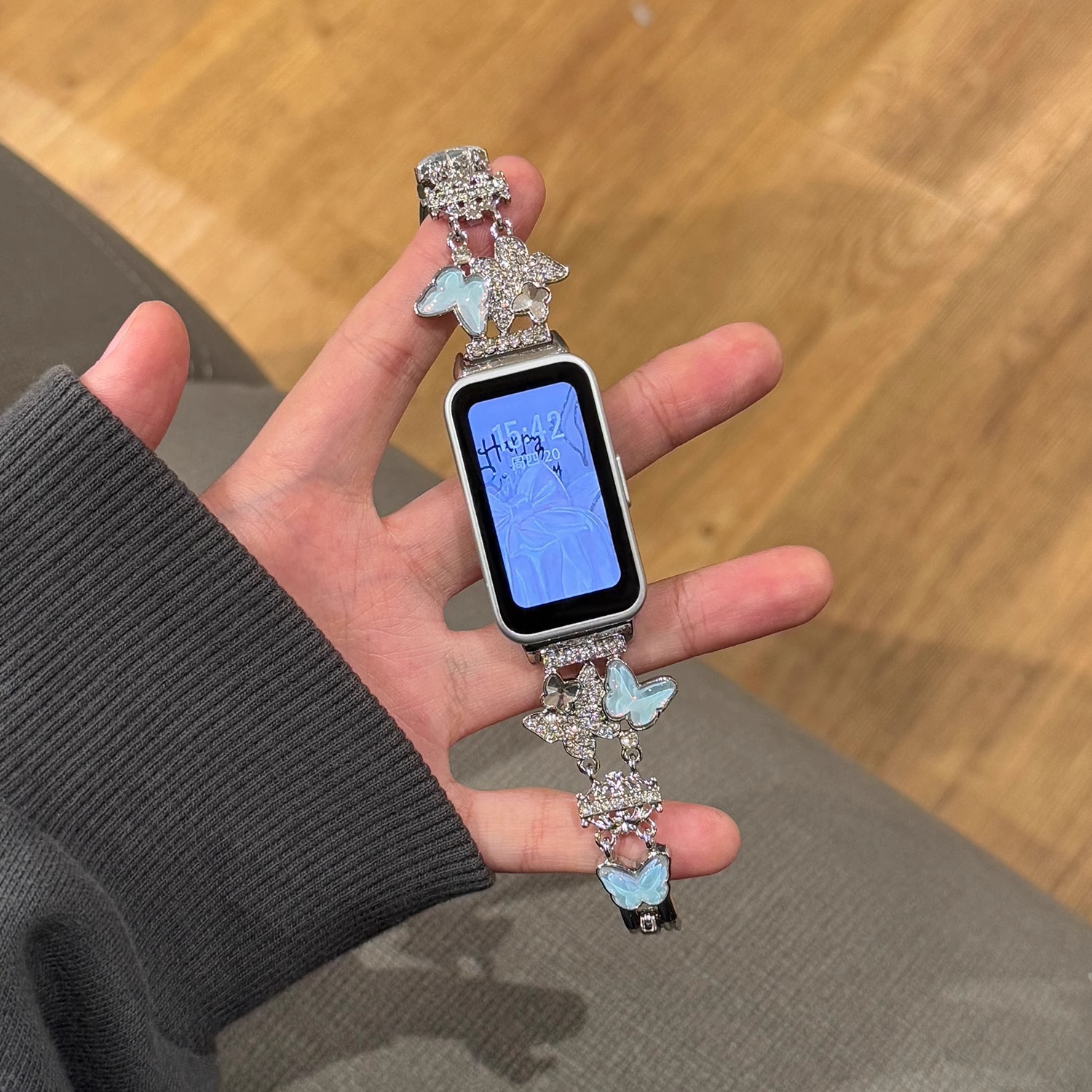 Suitable for Huawei Bracelet 11 Strap 9 Metal 11Pro Butterfly Crown Diamond-Encrusted Chain Type 10Nfc Wristband Honor 9 Female