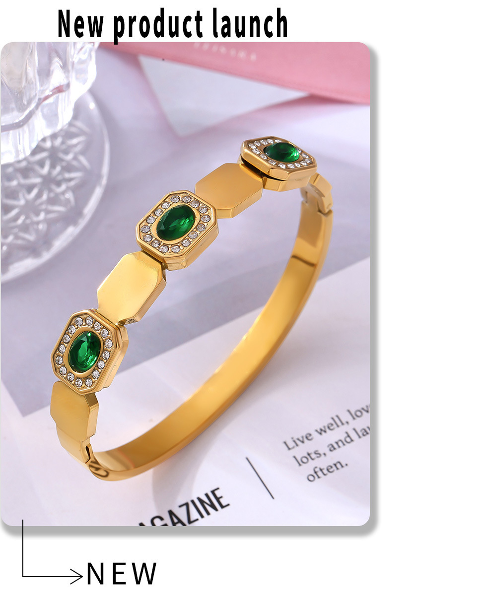 Titanium Steel Green Diamond Buckle Bracelet For Women Elegant_voghion.com
