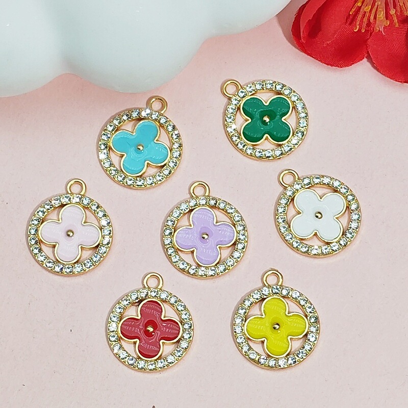 Oil-Drip Diamond-Encrusted Four-Leaf Clover Lucky Clover Phone Chain Lanyard DIY Alloy Accessories Hair Accessories Keychain Bracelet Accessories Oil-Drip Diamond-Encrusted Four-Leaf Clover Lucky Clover Phone Chain Lanyard DIY Alloy Accessories Hair Accessories Keychain Bracelet Accessories