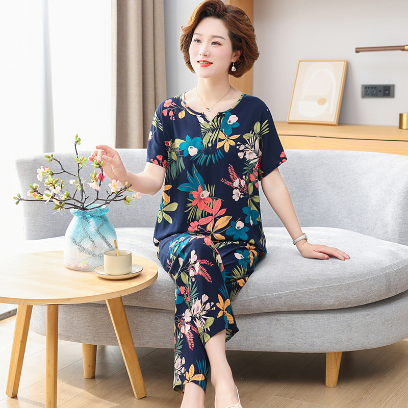 Cotton Silk Suit for Women, Summer Short-Sleeved Trousers, Two-Piece Set, Cotton Silk, Middle-Aged and Elderly Mothers, Women's Home Clothes, Women Can Wear Outside Cotton Silk Suit for Women, Summer Short-Sleeved Trousers, Two-Piece Set, Cotton Silk, Middle-Aged and Elderly Mothers, Women's Home Clothes, Women Can Wear Outside
