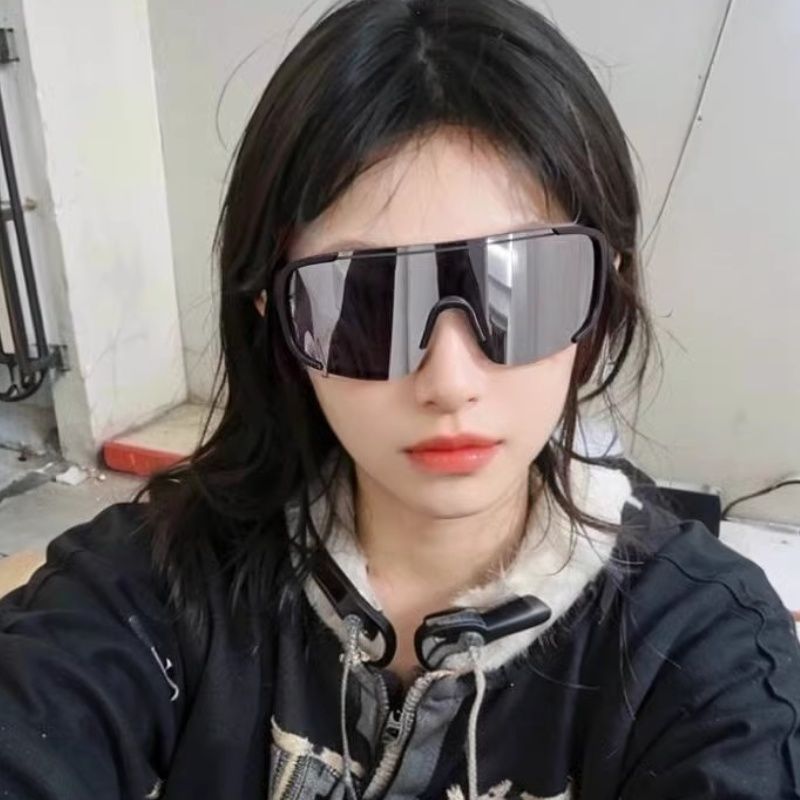 Winter travel ski glasses