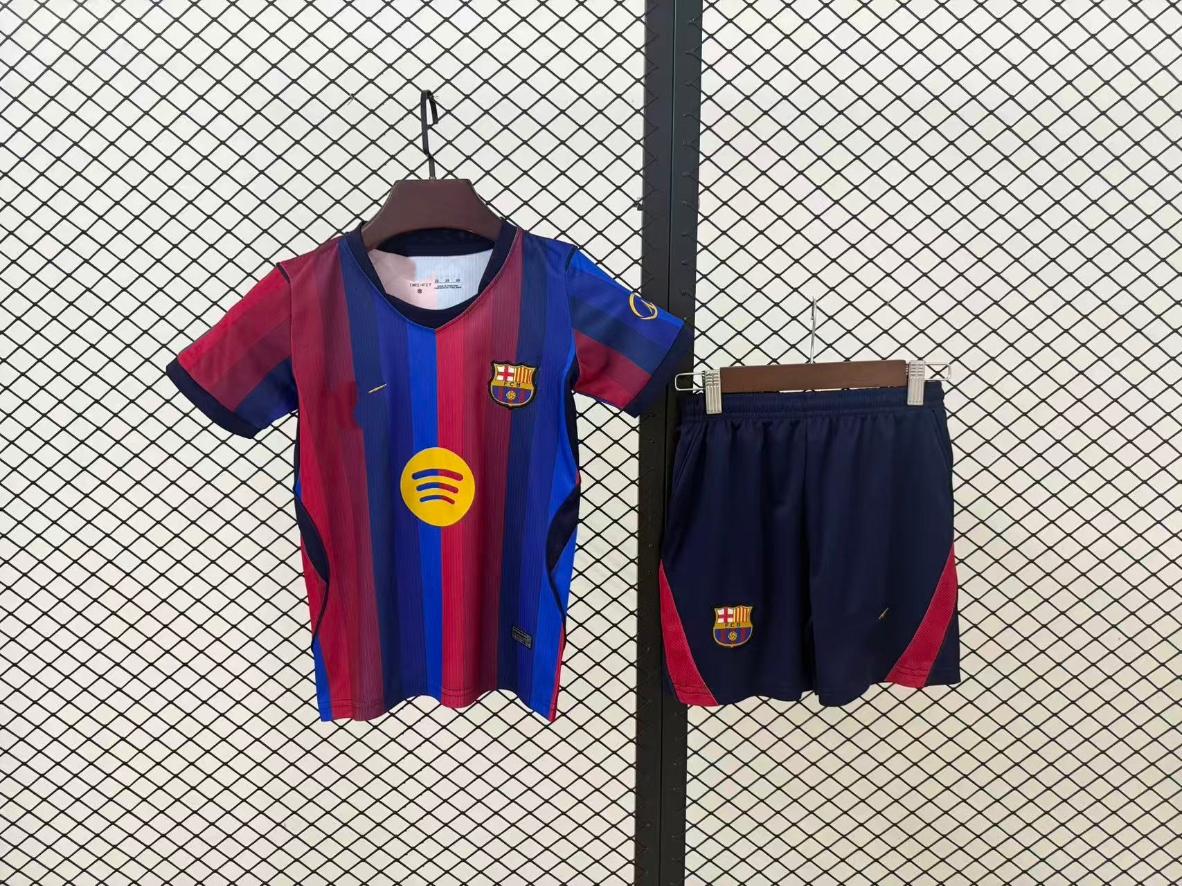 2627 ropa infantil Barcelona