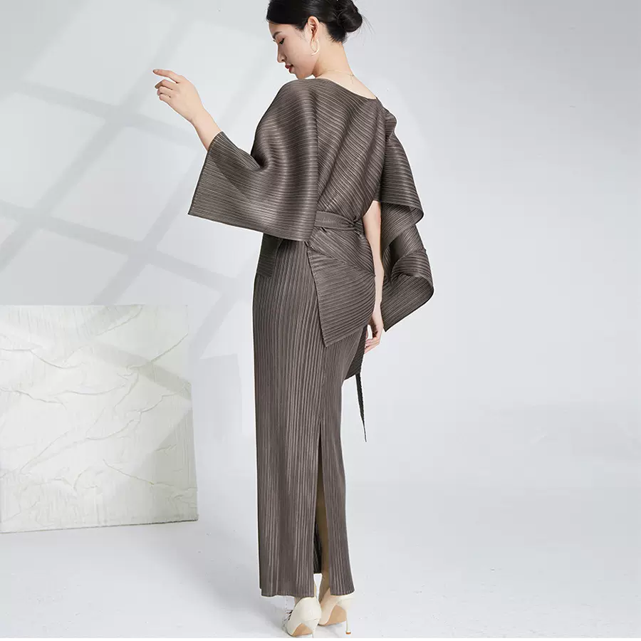 三宅高级感褶皱连衣裙女长裙披肩两件套深圳南油高端跨境外贸女装