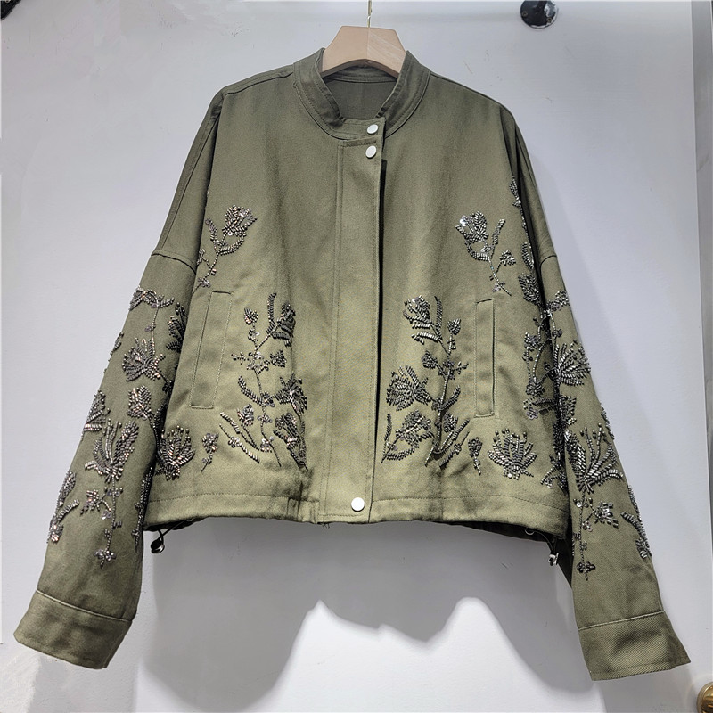 Chaqueta Corta de Poliéster para Mujer con Cuello Alto y Bordado Floral