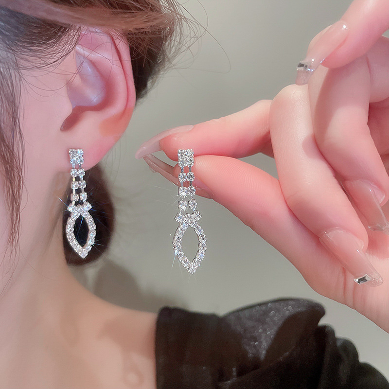 1 Set Fashion Solid Color Copper Tassel Inlay Rhinestones Womenu0027S Jewelry Set