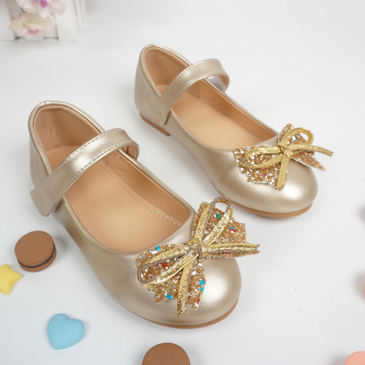 2025 New Girls Princess Shoes Gold Women's Spring and Autumn Easiest for Match Soft Sole Children's Little Girls Single Shoes Bow Accessories