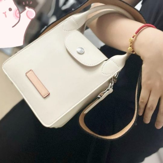 high quality limited pastoral style dumpling bag women's cowhide small square bag new portable messenger bag large capacity mobile phone bag