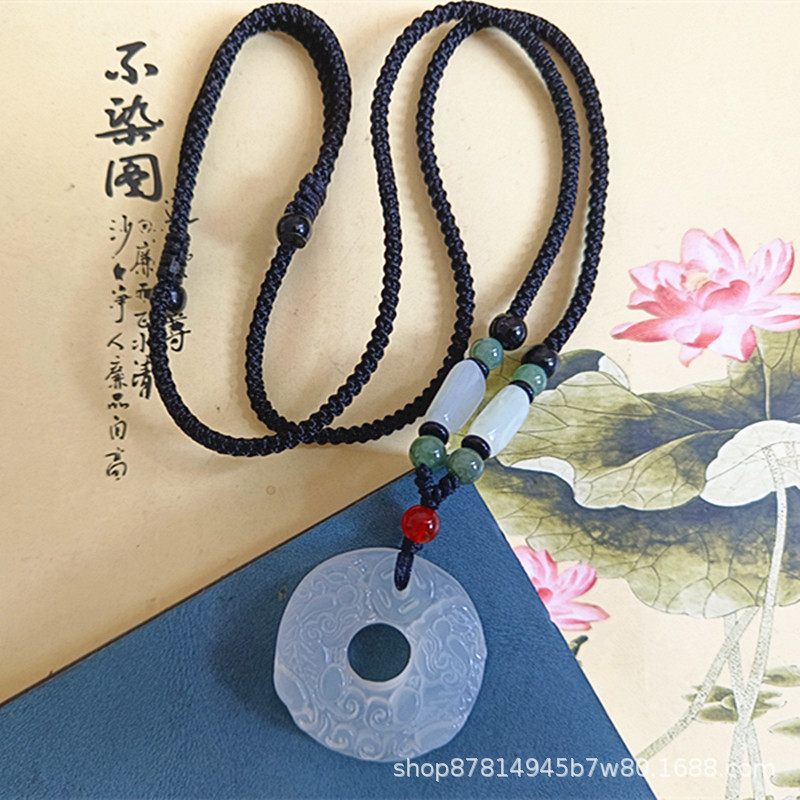 화이트 옥수 더블 브레이브 피스 버클 펜던트 (히치안 옥 로프 첨부)