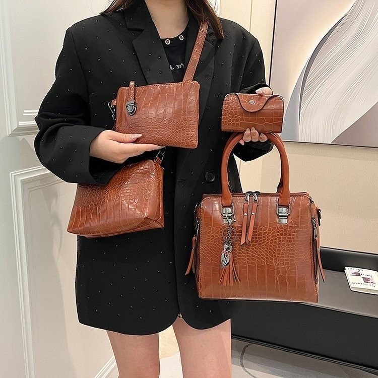 2024 Bolsos portátiles de mensajero de un solo hombro de moda transfronteriza