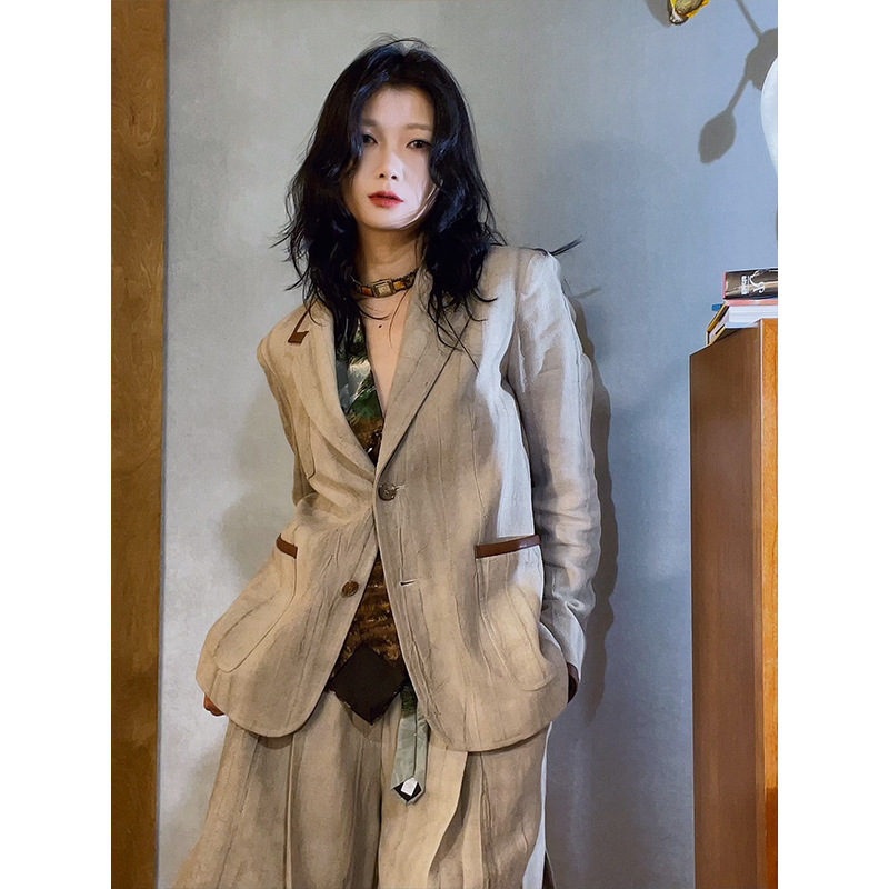 Designer women's clothing retro rich linen distressed bark wrinkle contrast color Pu stripe intellectual style suit jacket