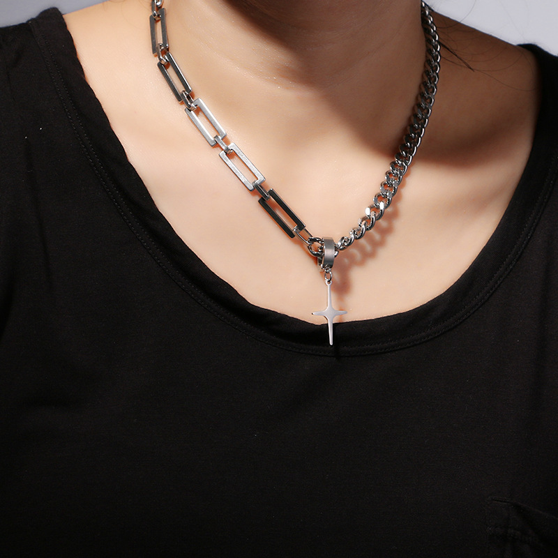 Collana con pendente a croce da donna in acciaio inox_voghion.com