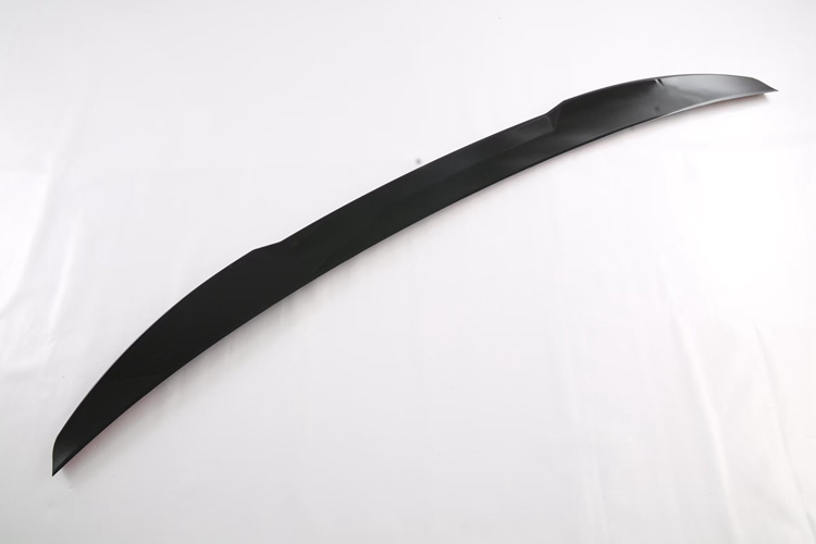 M黑 (1).jpg