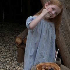 2024 summer new Korean style children's embroidered off-shoulder dress will be released after the new year, Korean children's pure cotton