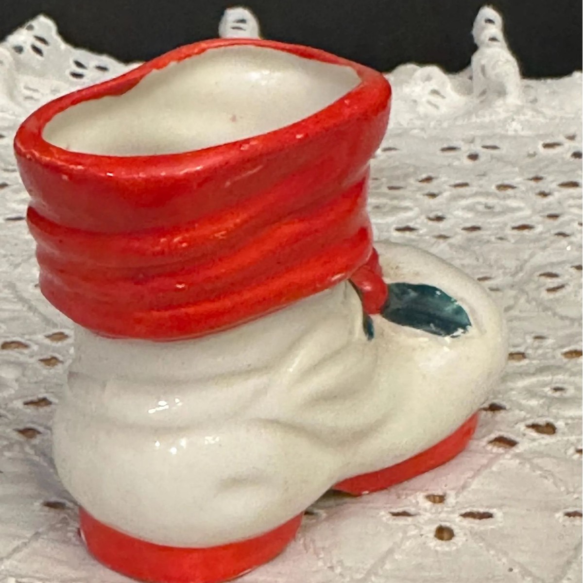 Qin Sheng botas de cerámica de Navidad de forma cerámica cereza cinta taza de Navidad adornos de regalo creativos encantadores