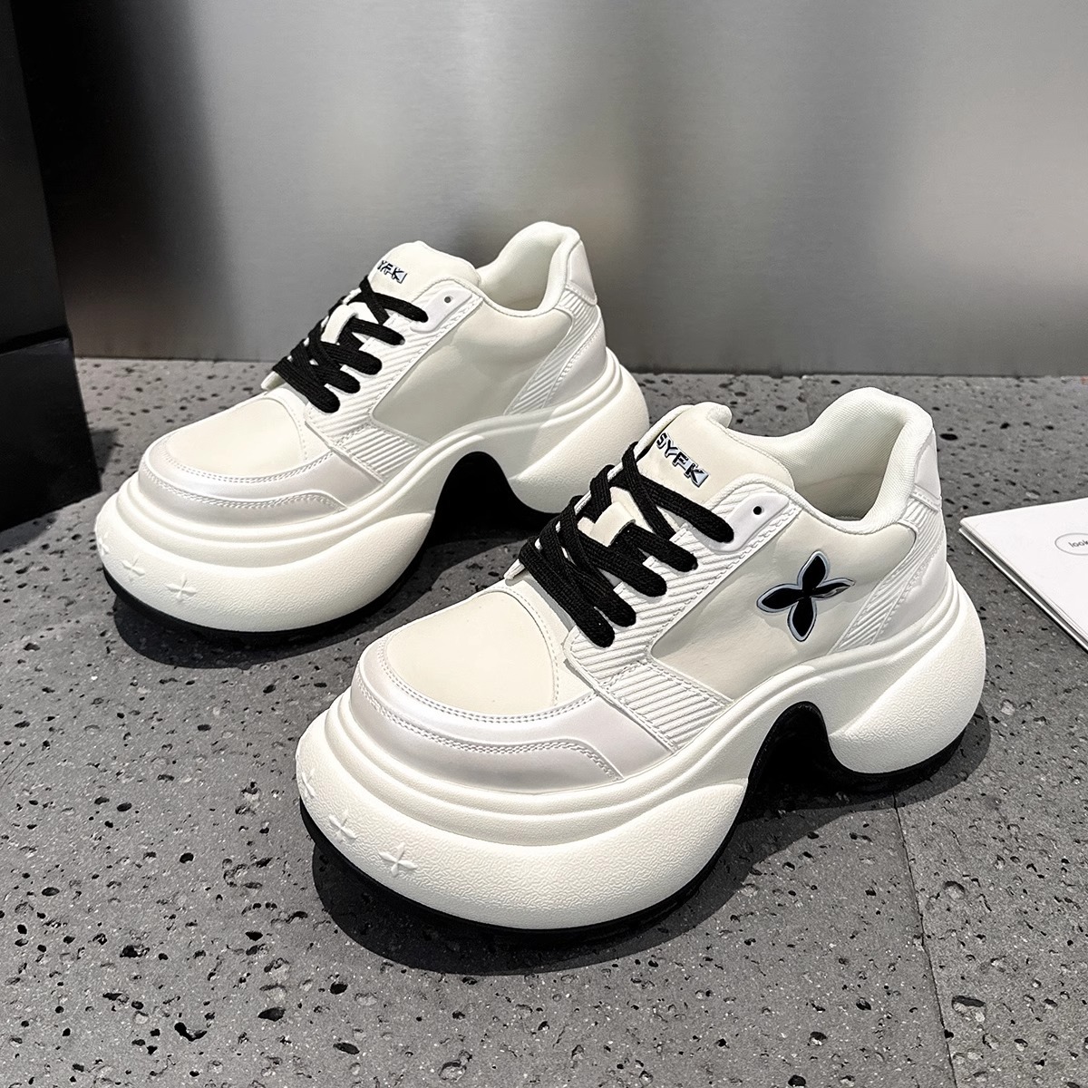 Zhao Lusi Same Style 2026 Summer New Thick-soled Panda Casual Lace-up...