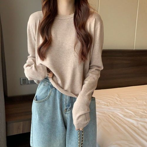 Short Cropped Knit Top for Women, 2025 Fall/Winter Collection: Loose-Fitting Crew-Neck Base Layer with Long Sleeves, Available in Solid Colors