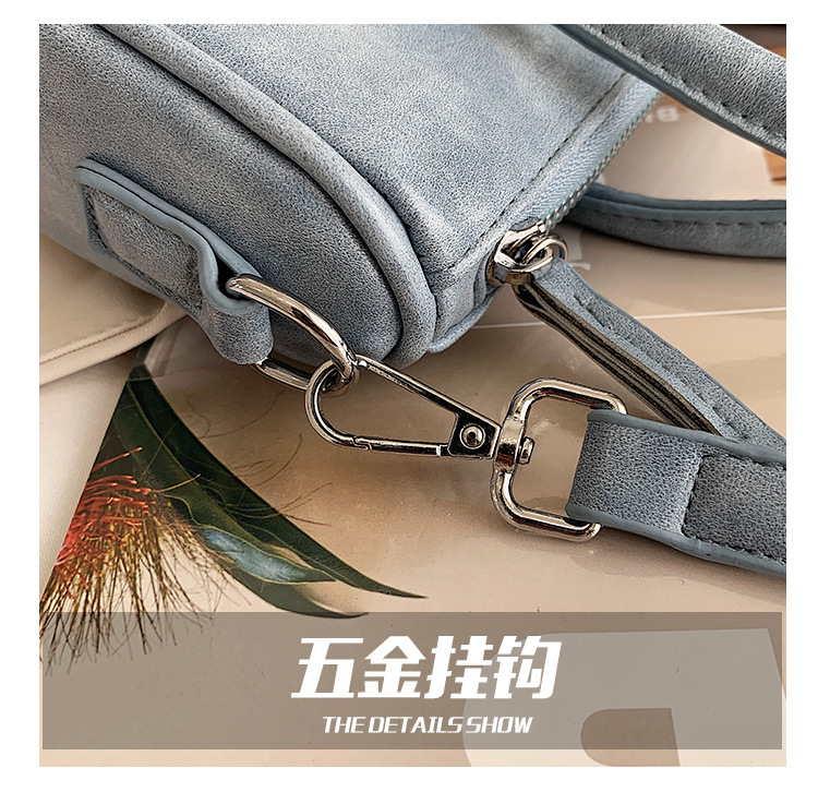 New Fashion Oil Wax Leather Shoulder Bag display picture 25