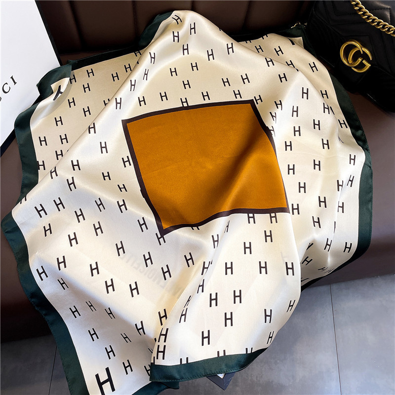 70cm pequeña toalla cuadrada primavera y otoño universal sensación de alto nivel de seda simulación bufandas de seda para mujeres con camisa de decoración profesional bufandas de cuello