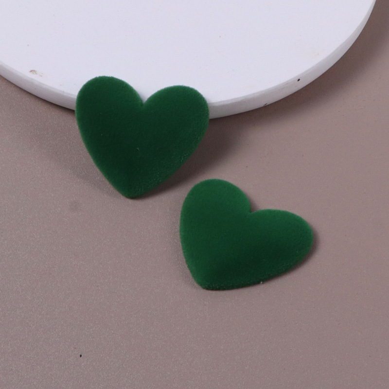 甘くて多用途な大型ぬいぐるみ植毛ラブハートパッチ diy ジュエリーイヤリング女性のヘアピン携帯電話ケースアクセサリー|undefined