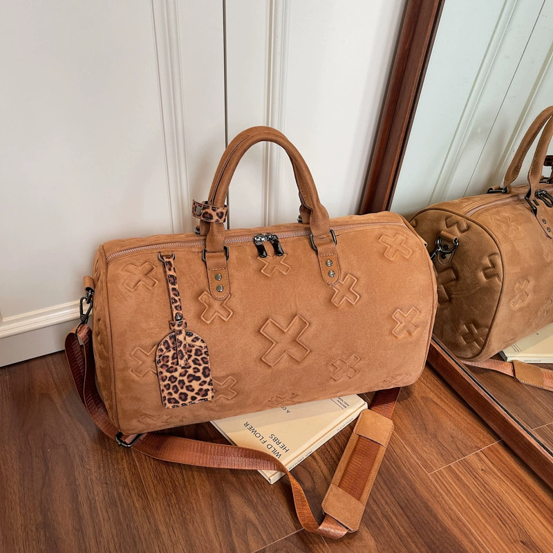 Большая вместительная дорожная сумка из ПУ-текстуры, усиленная, прочная, многофункциональная, для йоги, плавания и спорта.