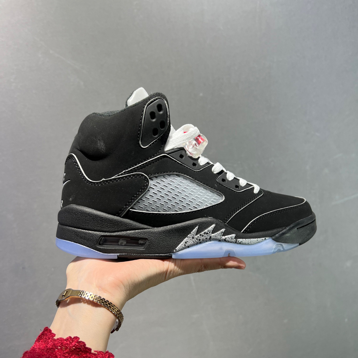 Zapatos de baloncesto de alta calidad AJ5 Jiao Wu Zhixiu Zapatos deportivos de amortiguación de arce verde oliva zapatos casuales de pareja