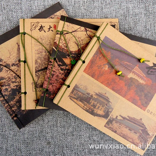 Древние линии handmade туристических достопримечательностей, живописные места, индивидуальные handmade книги