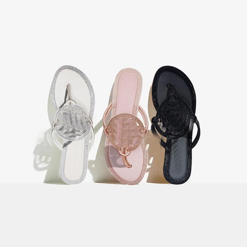 Zapatillas de diamantes de imitación para mujer Sandalias y zapatillas de playa con clavos de sauce de diamantes Comercio exterior transfronterizo zapatos de mujer de gran tamaño TB chanclas slippers