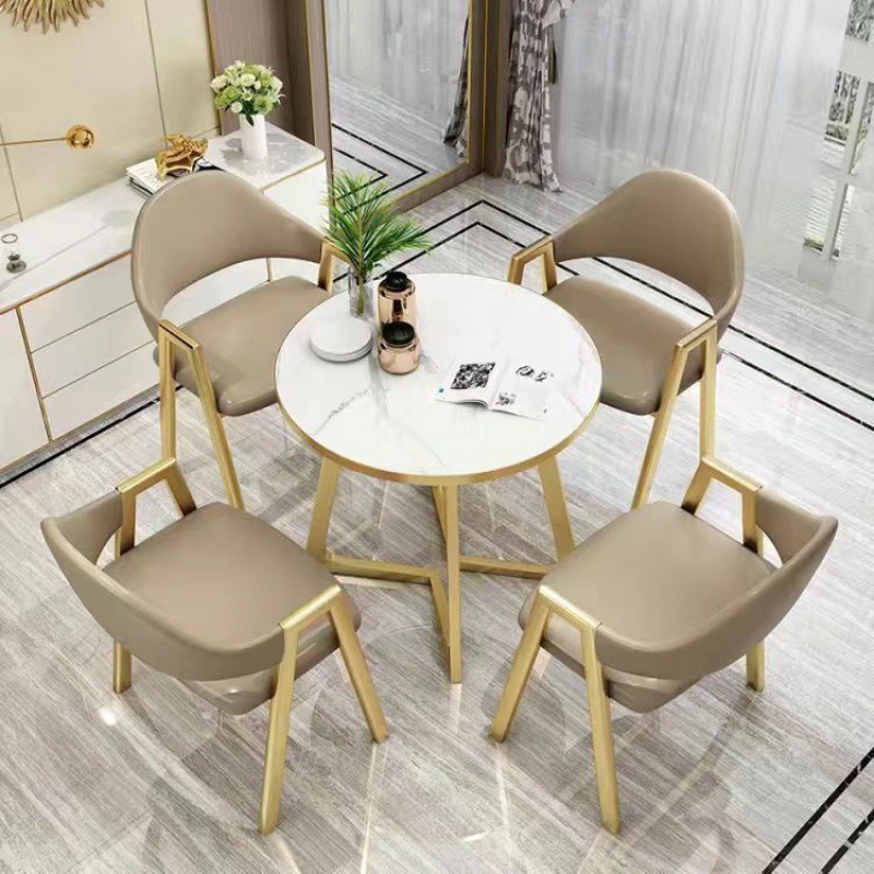 北欧の軽豪華な商談テーブルと椅子の組み合わせの販売部は、現代のシンプルなコーヒーミルクティー店の小さな円卓をカジュアルに接待します。|undefined