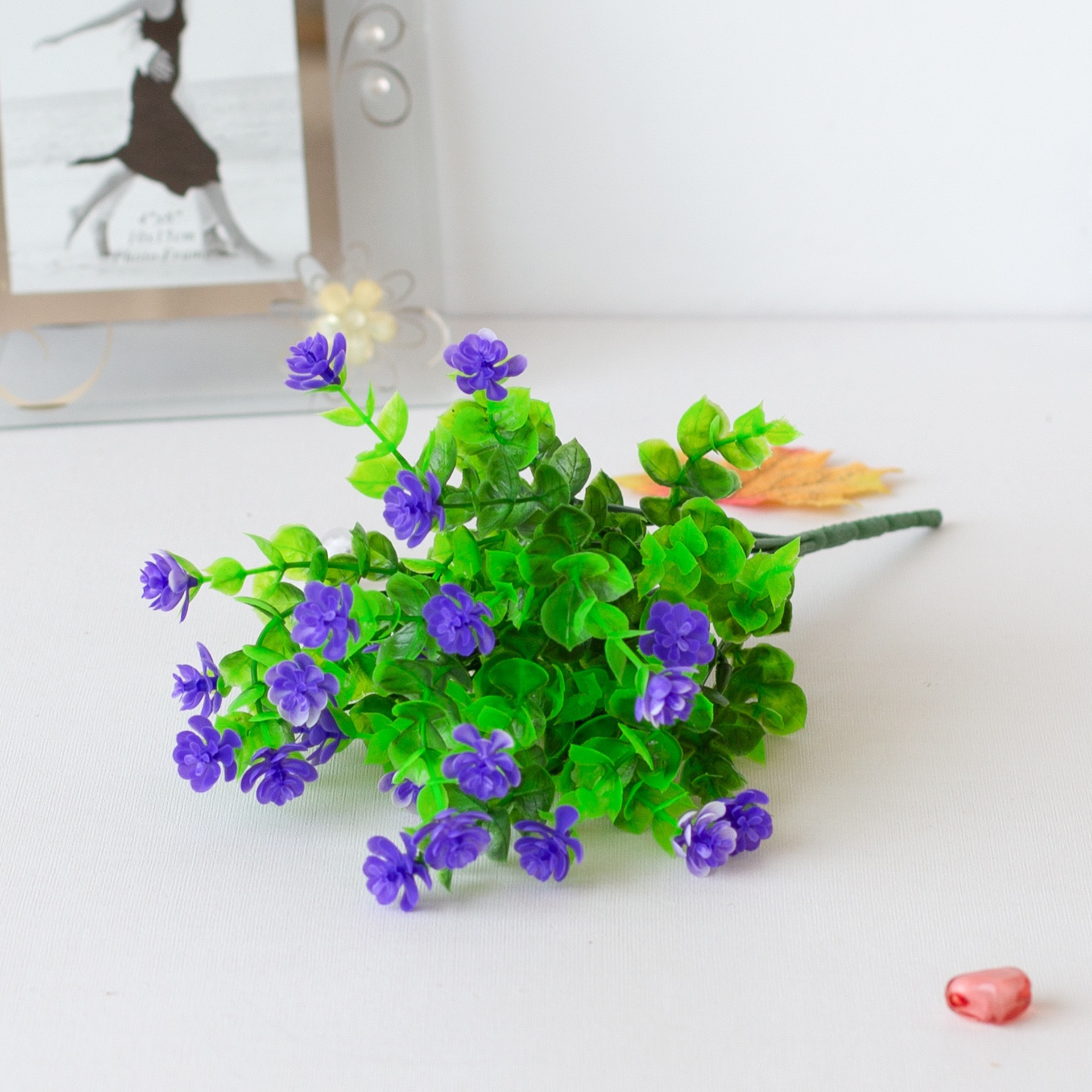 Amazonas eucalipto camelia simulación gypsophila flor artificial Qizha decoración de manojo de camelia eucalipto