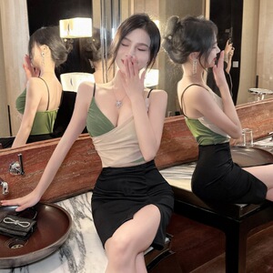 Mesh contrasting color patchwork hollowed out low cut tight fitting buttocks bottomed dress